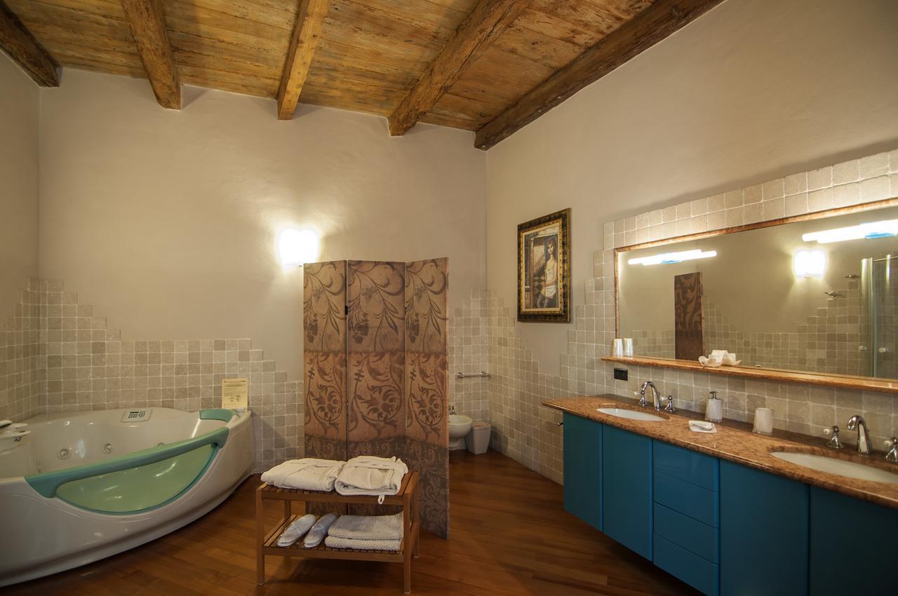 Casa Asso Di Coppe B&B Alba (Piedmont) Exterior foto