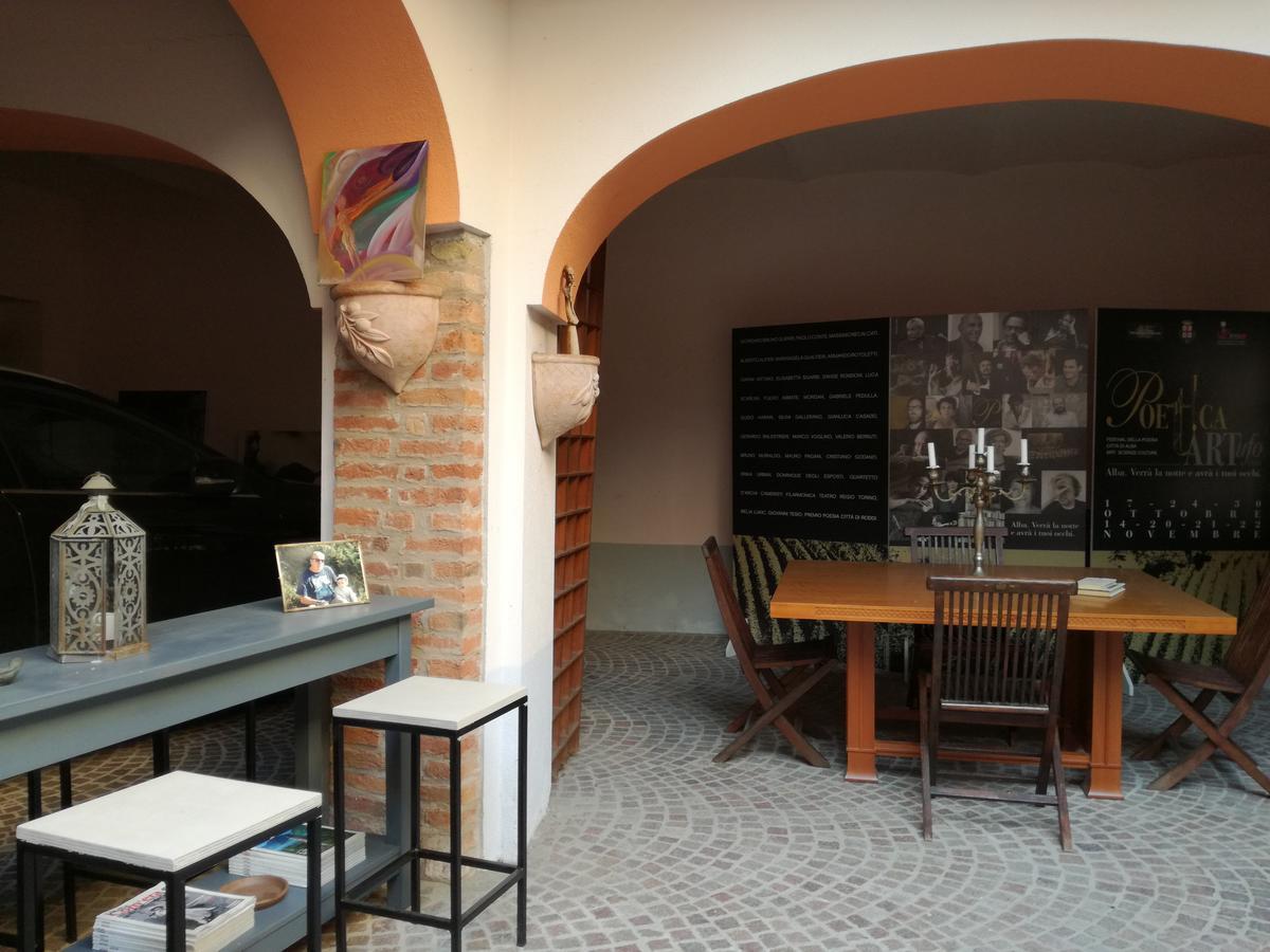 Casa Asso Di Coppe B&B Alba (Piedmont) Exterior foto